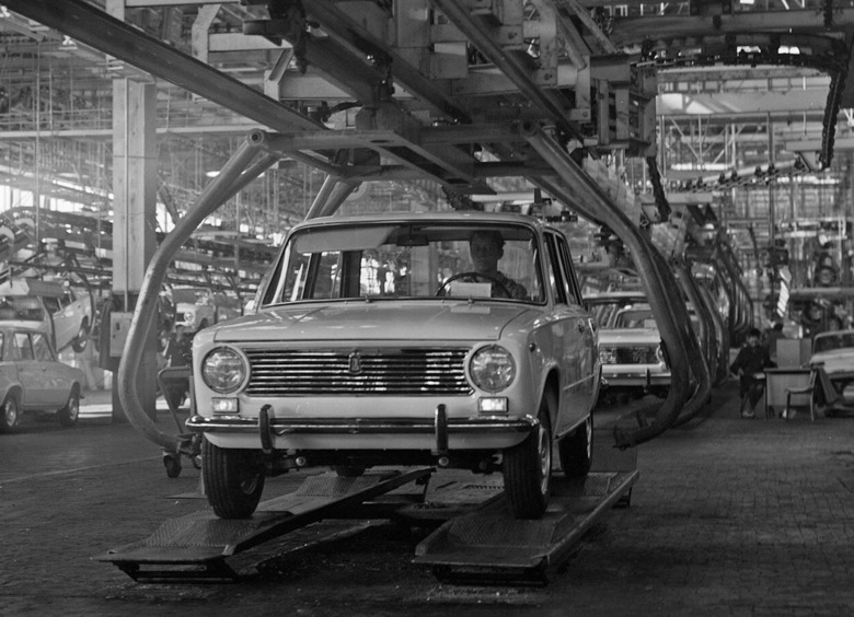 Изображение И так сойдет: почему российский автопром застрял в прошлом веке