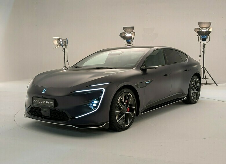 Изображение Тихая роскошь, громкие обещания: первый обзор Avatr 12 для России