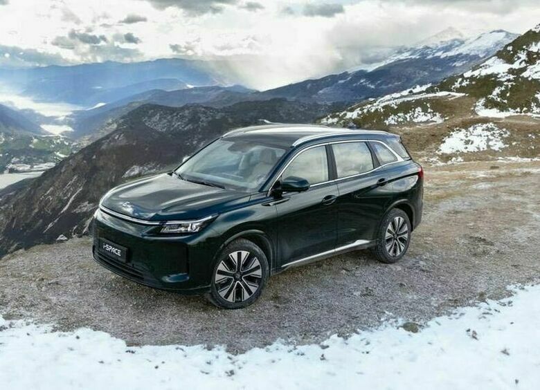 Изображение Evolute объявил дату начала продаж кроссовера i-Space с полным приводом