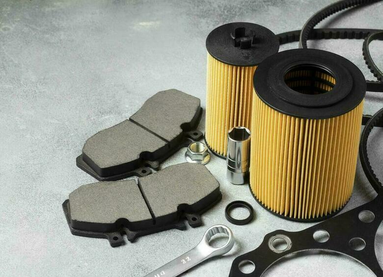 Изображение Самодельщики: почему россияне отказываются от оригинальных запчастей в пользу кустарных