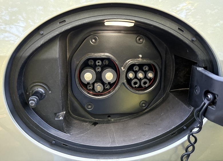 Изображение Эксперт Васильев объяснил, почему «электрички» уступят место компактным ТС с ДВС