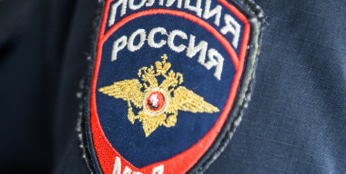Петербуржец разбил машину коммунальщиков за то, что те отключили ему свет