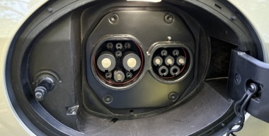 Эксперт Васильев объяснил, почему «электрички» уступят место компактным ТС с ДВС