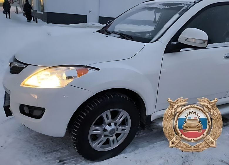 Изображение Пенсионер за рулем кроссовера сбил подростков у храма в Саратовской области