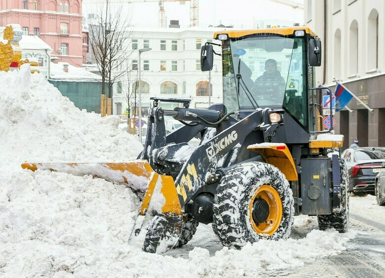 Изображение Из-за непогоды 16 января московских водителей призвали пересесть на метро