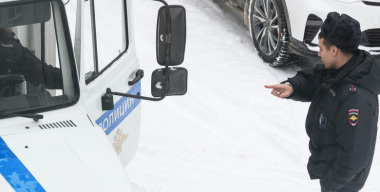 На Камчатке автозаки заменили общественный транспорт из-за снегопада