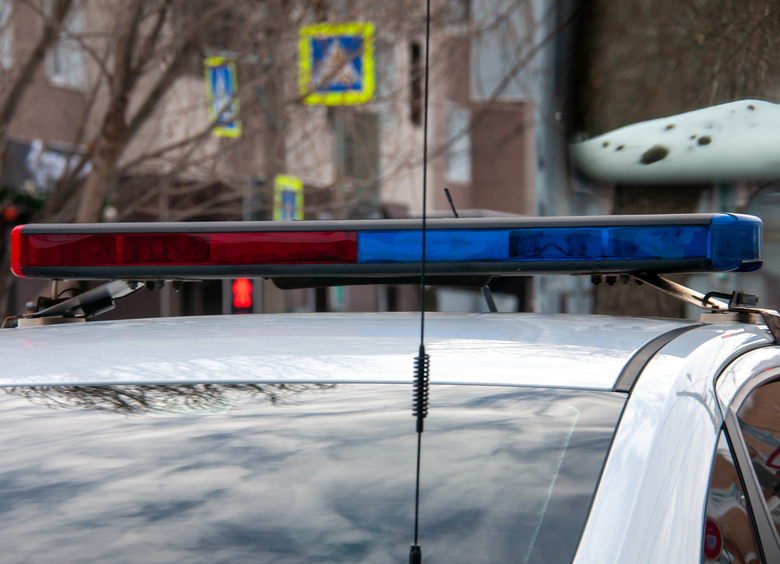 Изображение Во время ссоры в автомобиле житель Якутии сломал нос сожительнице