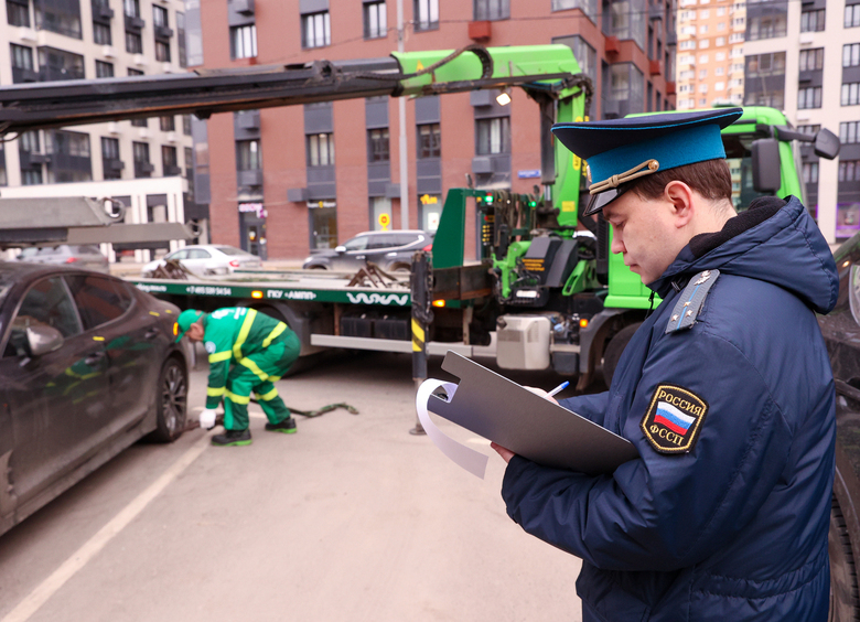 За неуплату штрафов в Москве арестовали около 30 автомобилей