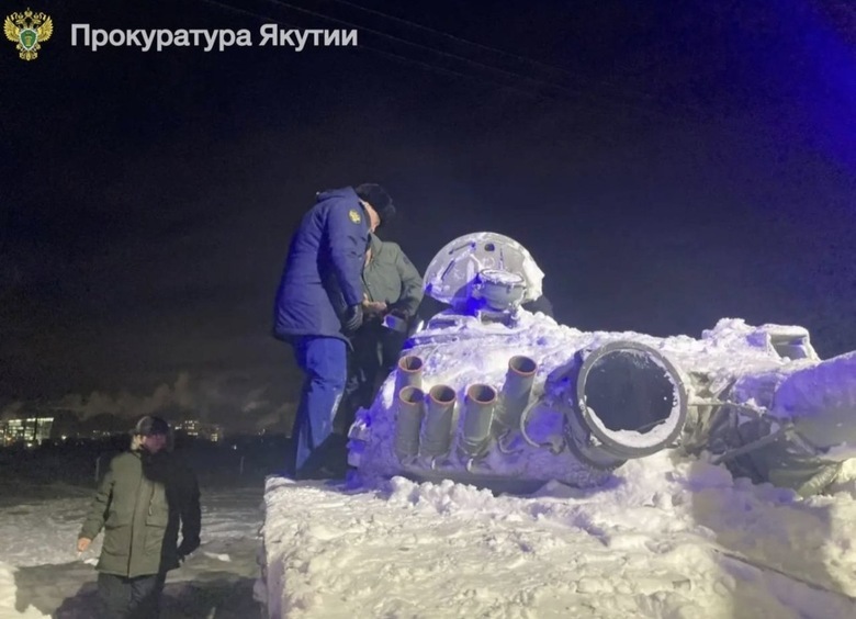 Изображение Подросток забрался в танк на выставке в Якутии и погиб