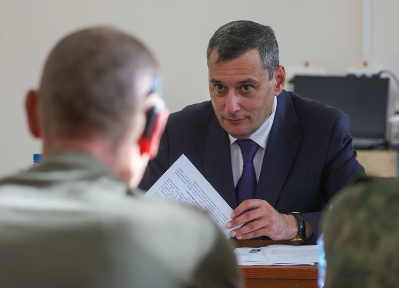 Изображение Александр Хинштейн попал в больницу после автомобильной аварии