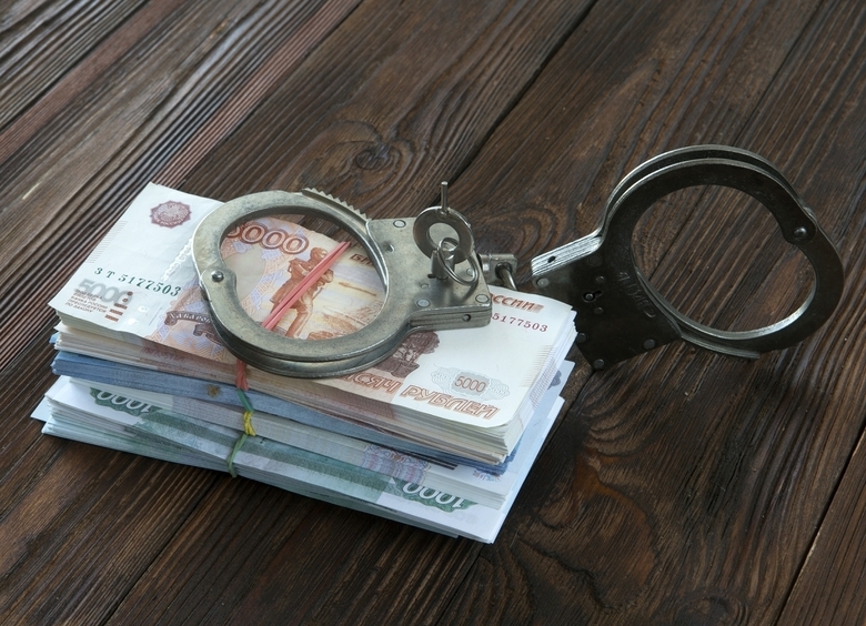 Изображение В Казани осудили инспекторов ДПС, которые сдали анализы вместо пьяного водителя