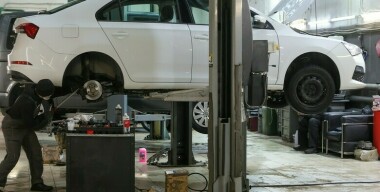 Коррозия металла: в 2025 году у россиян особым спросом пользовались 10-15-летние авто