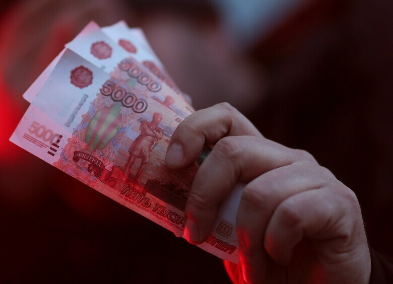 Изображение Мужчина продал BMW своей родственницы, чтобы купить дрова в Горном Алтае