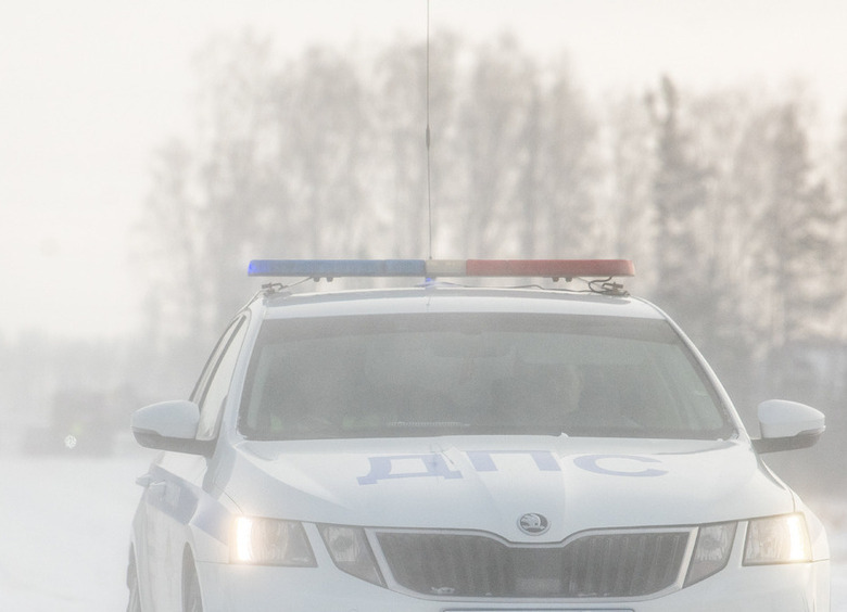 Изображение Мужчина смог угнать автомобиль на АЗС в Архангельске всего за 7 секунд