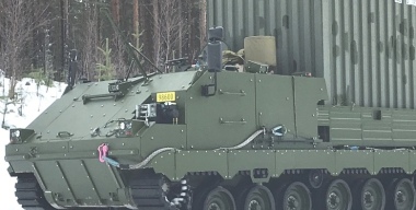 Мотолыга по-немецки: бандеровцы получили универсальные модульные бронемашины