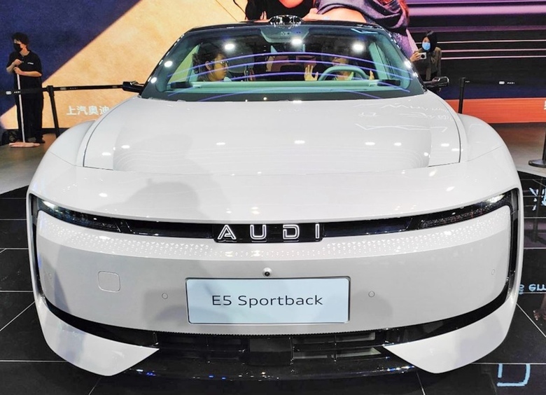 В Россию приехал универсал AUDI E5 Sportback