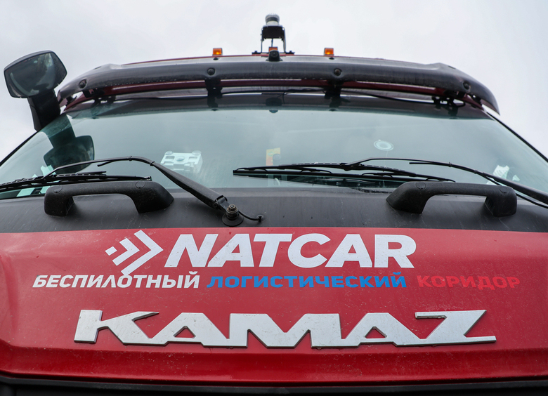 Стало известно, когда беспилотные грузовики поедут по трассе М-12