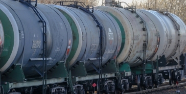 Запреты сняты: ждет ли водителей весной дефицит топлива и рост цен на него