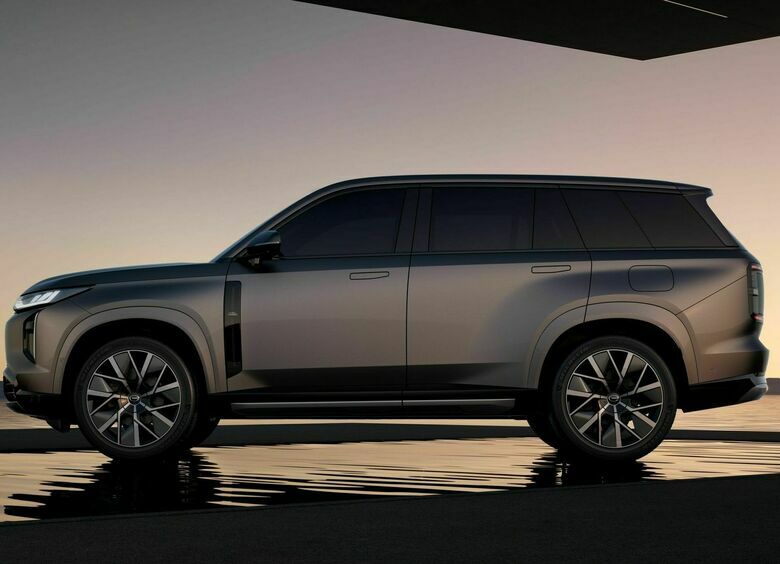 Изображение В России открыли предказаказы на гибридный кроссовер GAC S7