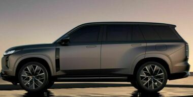 В России открыли предказаказы на гибридный кроссовер GAC S7