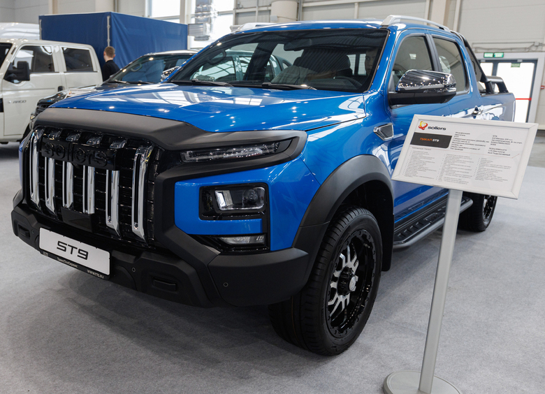 Российские продажи пикапов продолжают падать