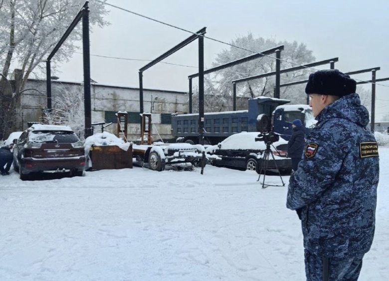 Изображение Должника из Хакасии осудят за то, что он разобрал арестованную машину