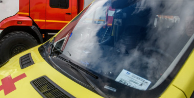 Взорвавшийся автомобиль протаранил бензоколонку на АЗС в Самаре