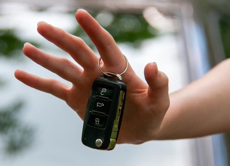 Эксперт назвал цену восстановления ключа для машин брендов, покинувших Россию