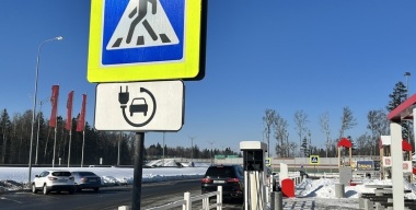 Чужие деньги: всех россиян заставят платить за ненужные им ЭЗС для «электричек»