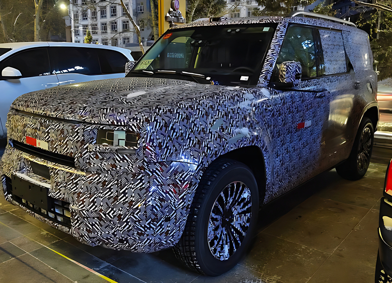 Изображение Рассекречены сроки дебюта внедорожника повышенной комфортности от Tank