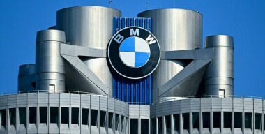 Китайский офис BMW призвали прекратить поставки «баварцев» в Россию