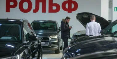 Дилеры объяснили, почему российский авторынок просел в январе 2026 года