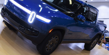 Вопрос цены: будущее «электричек» висит в воздухе, пока они остаются предметом роскоши