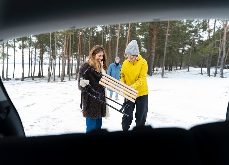 Изображение Прокачу до травмопункта: куда привозит экстремалов ватрушка на фаркопе авто
