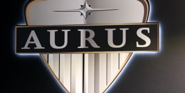 Aurus готовится к выпуску обновленного автомобиля