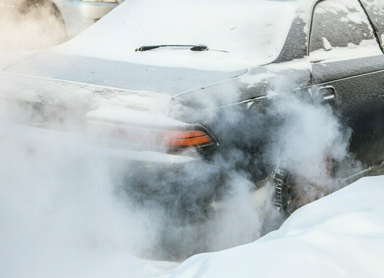 Симптом больших проблем: почему из глушителя течет бурая пена