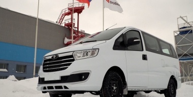 Sollers запустил серийное производство минивэна SF1