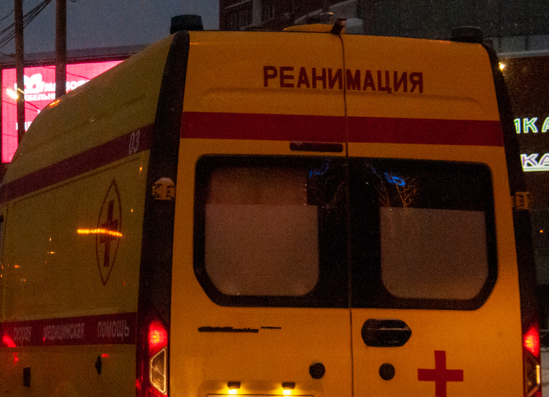 Изображение Автомобиль влетел в толпу пешеходов после ДТП в Петрозаводске