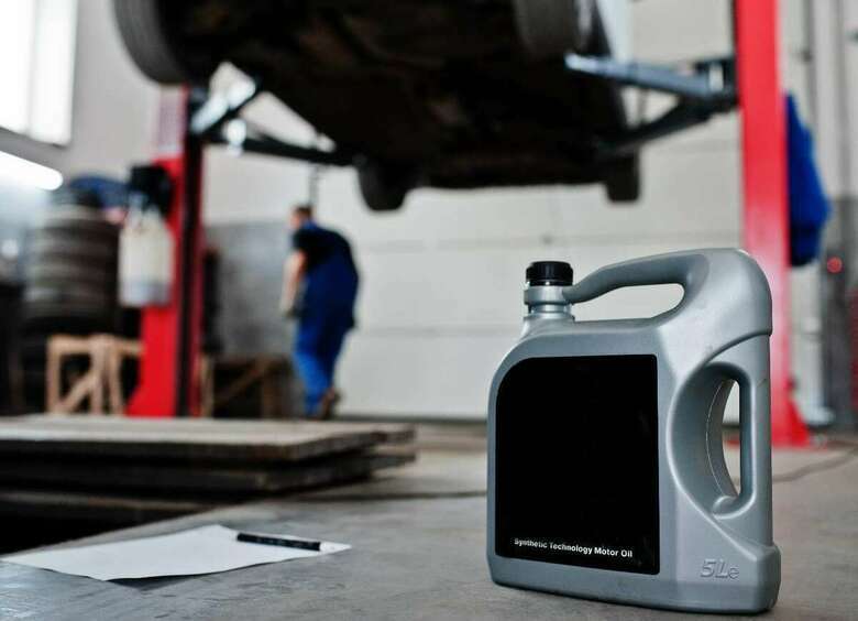 На что влияет состав моторного масла?