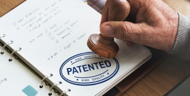 Эксперты объяснили, зачем АВТОВАЗ оформил права на фразу «Можно, а зачем?»