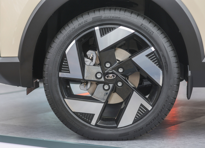 Хочу красивые колеса: стоит ли покупать на лето диски большего радиуса