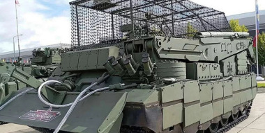 Броневой щит ремонтных рот: в зону СВО отправлены модернизированные БРЭМ-80