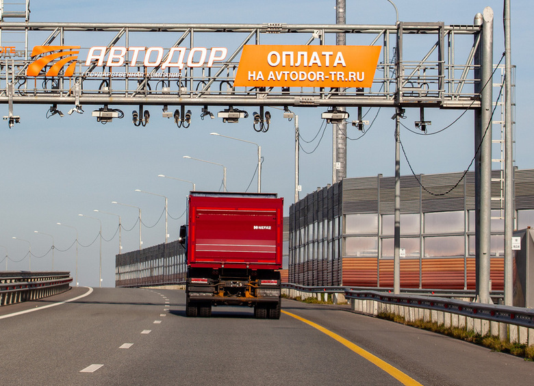 Проезд по платным дорогам России подорожает на 5-15%
