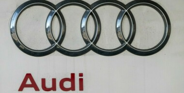 Audi оформила в России права на товарный знак E-tron