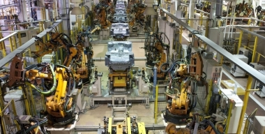 Когнитивный диссонанс: Volga как высокотехнологичный российский автомобиль