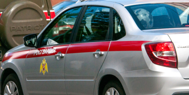 Водитель протаранил автомобиль Росгвардии в Петрозаводске