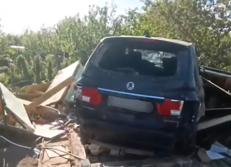 Изображение Волгоградец, устроивший погром в СНТ, лишился свободы, денег и машины