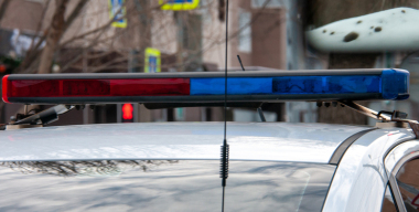 Женщину жестоко избили за просьбу вернуть угнанное авто в Свердловской области