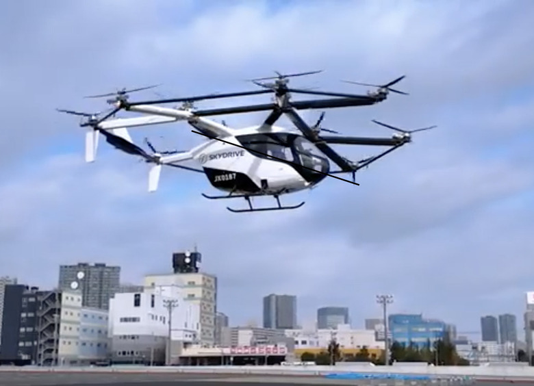 Изображение Новый летающий автомобиль впервые поднялся в воздух без водителя на борту