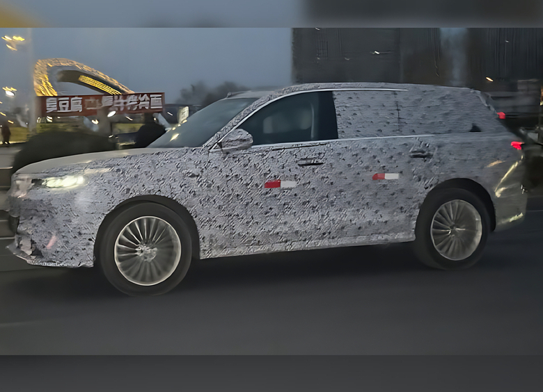 Изображение Новый габаритный кроссовер Wey засветился на дорожных тестах